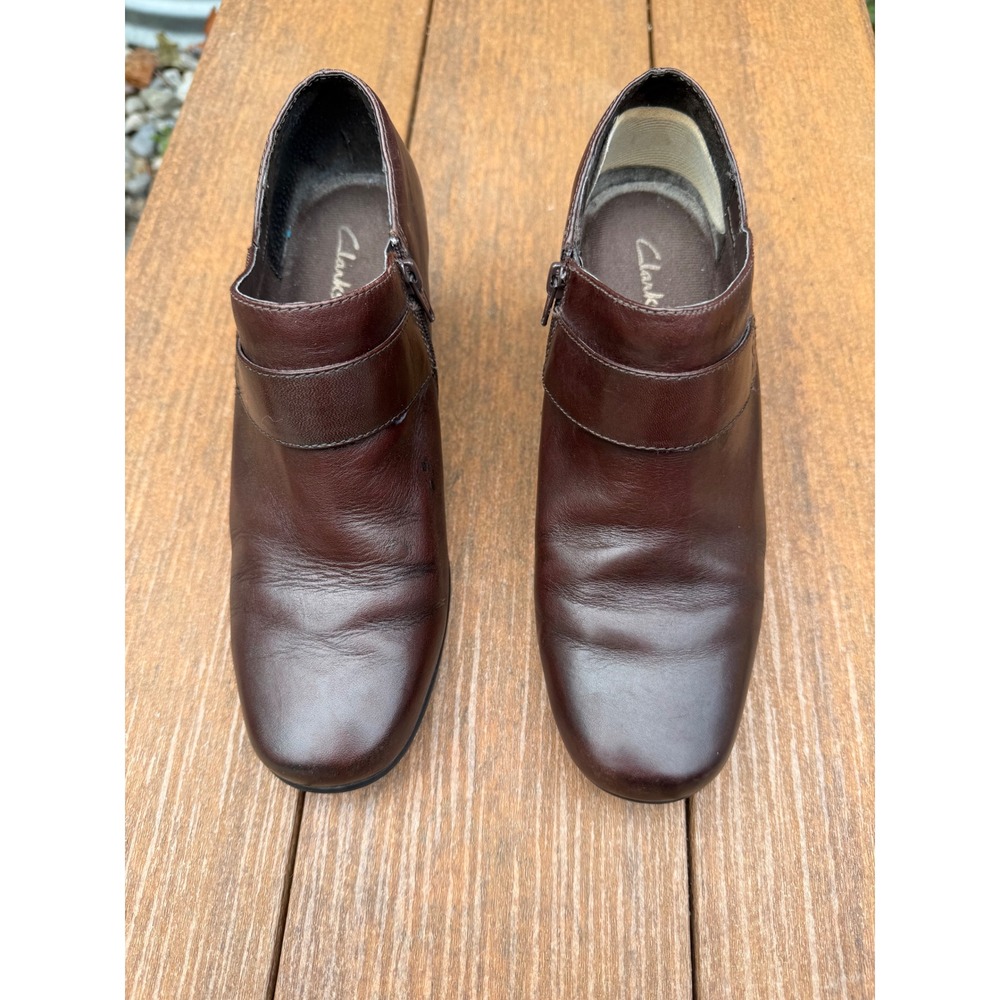 Clarks Brown Leather Ankle Boots Side Zip Block Heel Booties 83646 Women 7M